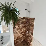 Con Piscina Climatizada