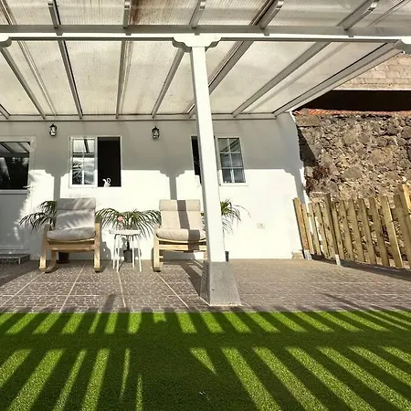 Con Piscina Climatizada Nyaraló *