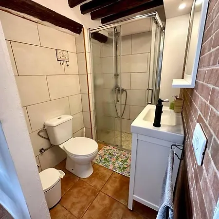 Con Piscina Climatizada 度假居