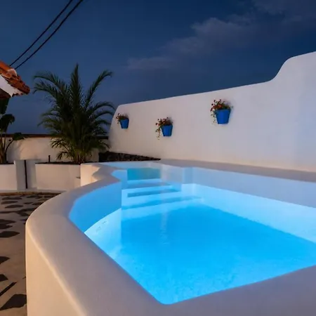 Con Piscina Climatizada Vakantiehuis Icod De Los Vinos